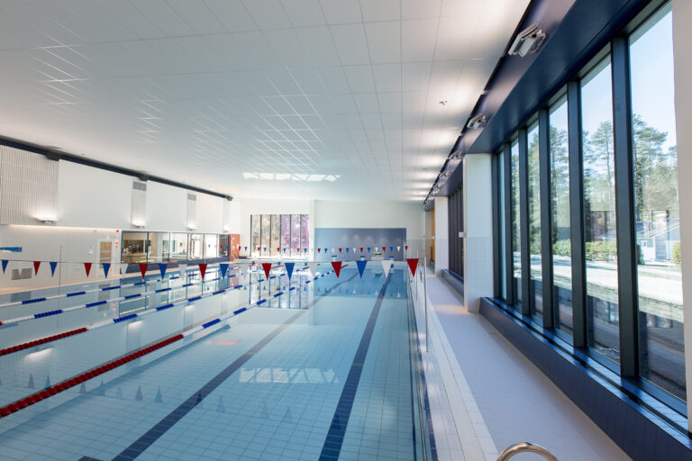 ABL-Laatat- Oulaisten uimahalli_MA_8535-Korkearesoluutio